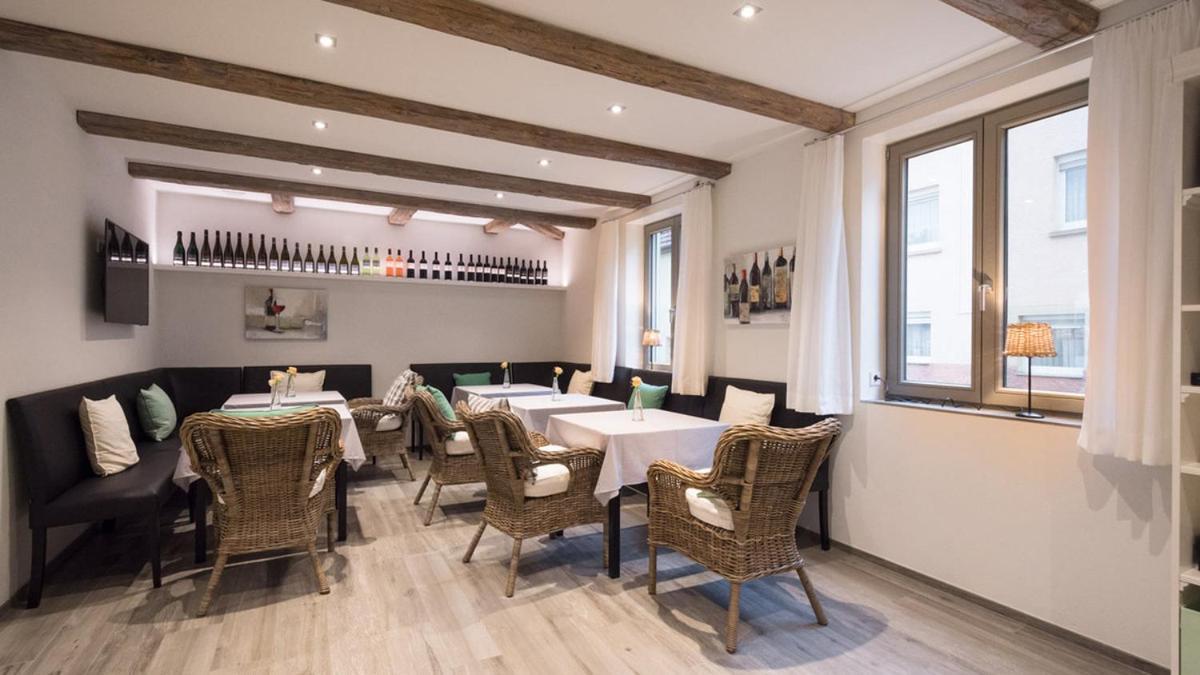 Exnicrum Wein . Genuss . Hotel Hessigheim Экстерьер фото